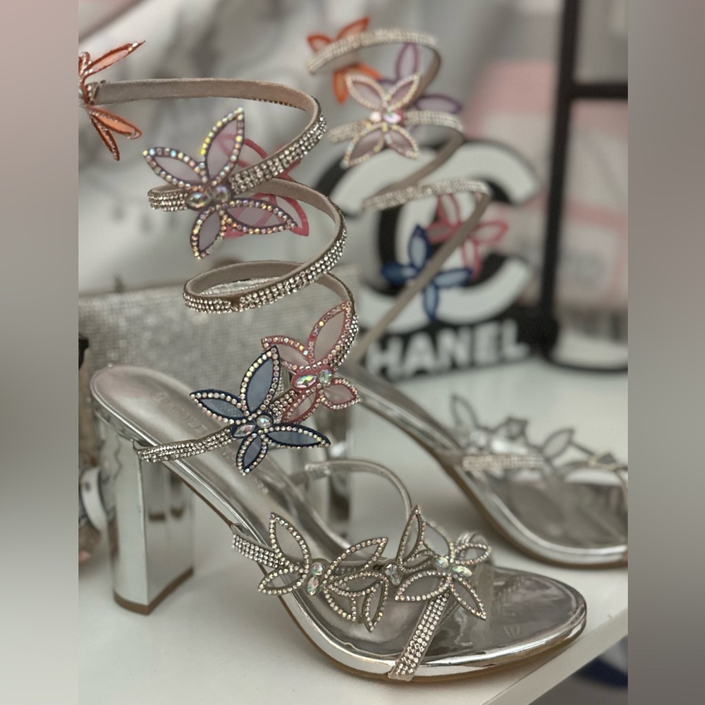 Silver Floral Embellished Women's Heels NWOT